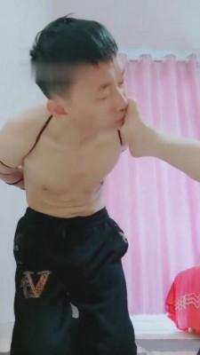 【魅影女神】原味丝袜长皮靴粗口羞辱捆绑起来虐贱货 bf7586