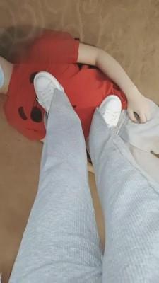 【梵一】御姐小白鞋羞辱抖M奶狗 bf7588