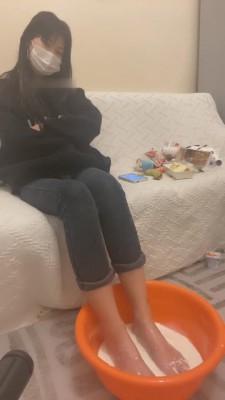 【灵猫S】恋足/脚喂食/喝洗脚水 bf7373