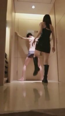 【六六】踢裆/滴蜡/sp/舔脚 bf7366