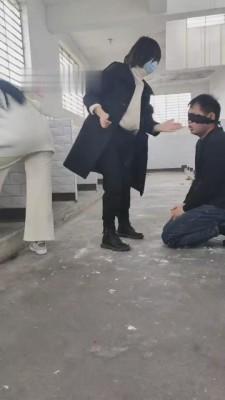 【最抗揍M】开发俩素人小姐姐校园暴力剧情调 bf9145