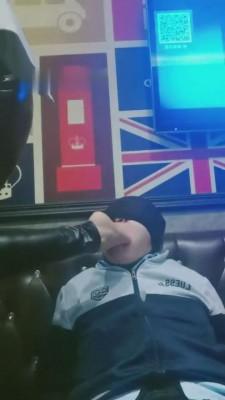 【沈阳予】KTV皮裤皮靴贱贱畜 bf7298