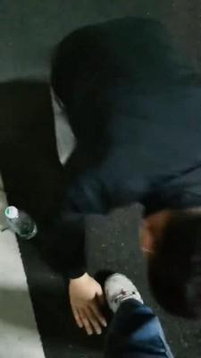 【梵高】路人美女踩踏下跪专场 bf9139