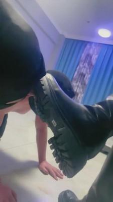 【逗逗】恶魔的地狱式重度踢裆 bf7494