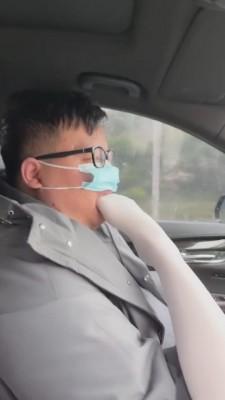 【绘子sama】车上闻原味臭脚 bf7519