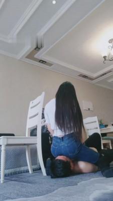 【猫神大人】人体家具桌子腿全体重深喉 bf9104