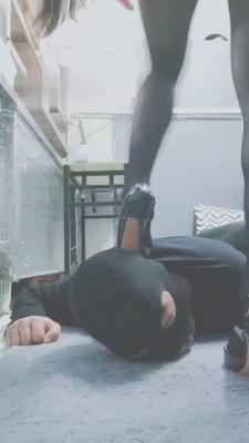 【灵竹】调教外卖小哥 bf7422