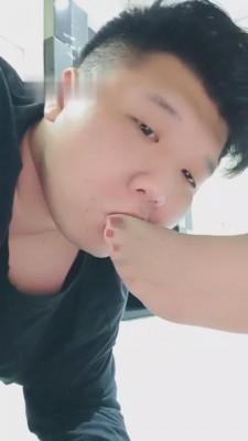 【微希】高贵白领舔脚恋足场 bf9225