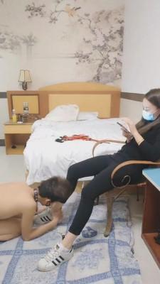 【禾末】家奴足部崇拜-喝洗脚水/强制窒息 bf7724