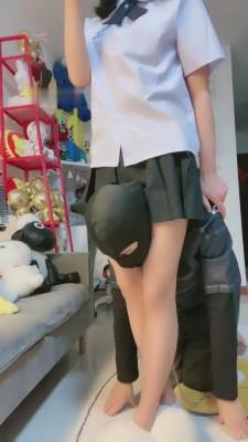 【美离子】御姐欺负犯贱奶狗 bf7647