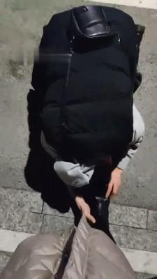 【梵高】黑色打底裤短靴路人踩踏 bf9065