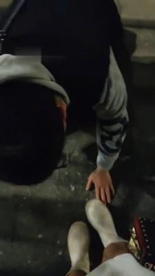 【梵高】肉丝长靴路人美女踩踏 bf9066