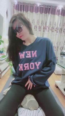 【涵涵】超强坐脸玩弄狗奴才 bf7892