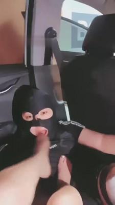 【羽诺】寻求刺激-停车场调教富二代 bf9166