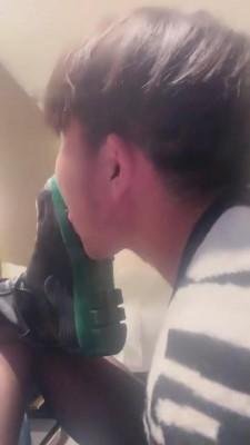 【00后番番s】短靴黑丝胯下狗 bf9151