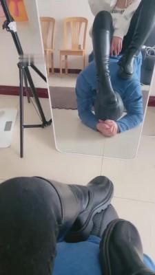 【玖幽】长靴御姐爆虐坐垫 bf9147