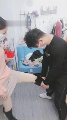 【开发素人】在服装店刺激首调 bf9091