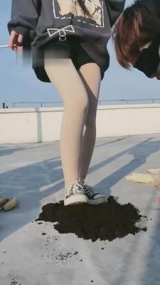 【傲柔】户外喂食吃泥巴/圣水舔鞋 bf9063