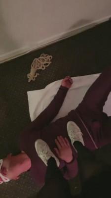 【夕微】第一视角超重度踩踏/舔脏鞋底 bf7904