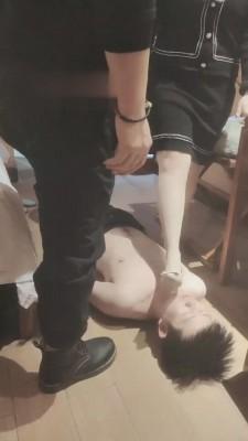 【安安女王大人】情侣主首次羞辱绿帽狗【续集】 bf7181