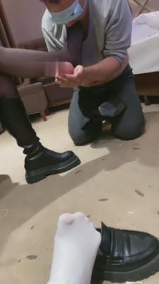 【小痴大人】开发穿皮靴的素人一起虐【下】 bf7183