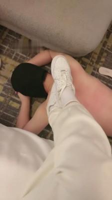 【诗诗&漫漫】双胞胎S-贱狗挑战500耳光【双视角版】 bf7117