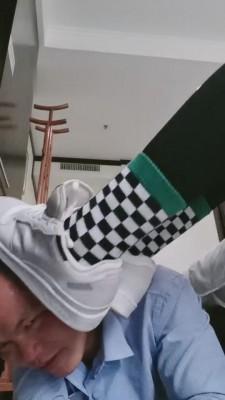 【北海静心】素人小白鞋棉袜全体重踩踏戏奴 bf7021