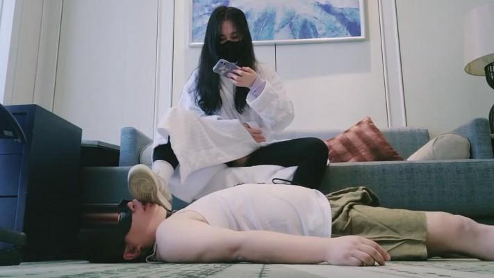 【维因&维妮】双S-高跟鞋黑丝运动鞋棉袜舔脏鞋底（双视角版）bf7022