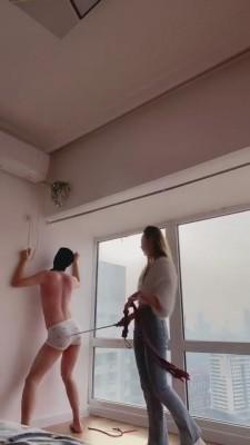 【二宝】运动女神重度刑奴面试-鞭打藤条踢踹 bf6932