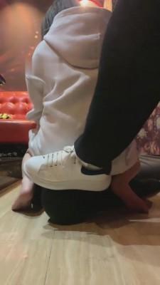 【甜甜】带高颜值素人运动员闺蜜调狗 bf6956