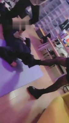 【文文文】双S-运动鞋+丝袜素人精神小妹暴力虐待 bf6945