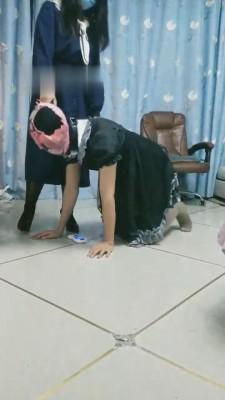 【情侣月儿】CD变装奴-耳光/圣水/锁电击 bf6954