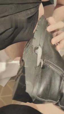 【柠萌小主】喜欢清理脏靴子的狗 bf6757