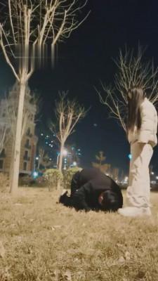 【猫神大人】户外tj暴打猥琐男 bf6317