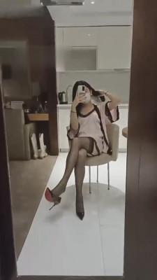 【上海糖糖老师】御姐黑丝羞辱狗 bf6302