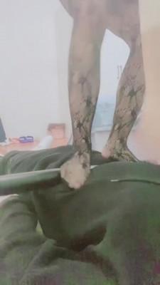 【小劳拉】暴力踩踏-长靴黑丝耳光/骑脖子 bf6314