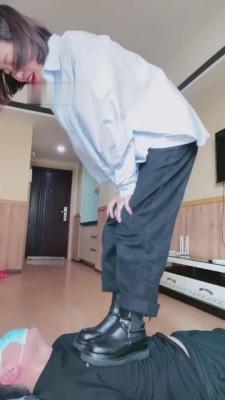 【Q月S】靴子棉袜踩踏/塑料袋窒息 bf6380