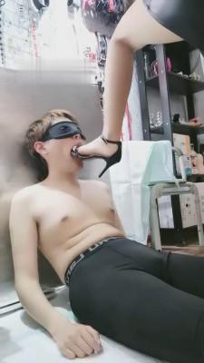 【傲柔】重度鞋深喉/足深喉/踩脖子 bf6426