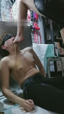 【傲柔】重度鞋深喉/足深喉/踩脖子 bf6426