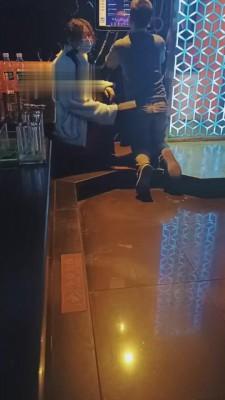 【开发素人】精神小妹KTV暴力tj bf6280