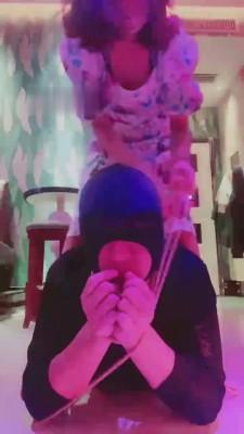 【小劳拉】KTV厕所呕吐物口水喂食 bf6424