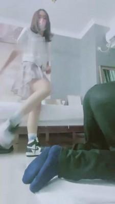 【小劳拉】AJ+JK大二学妹的晚自习 bf6437