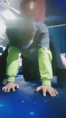 【雪儿】私人影院双狗伺候 bf6425