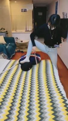 【暴力美学】切尔西靴重度踢裆/各种强迫 bf6638