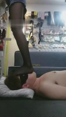 【傲柔】全体重踩脸踩脖子黑丝跳踩 bf6681