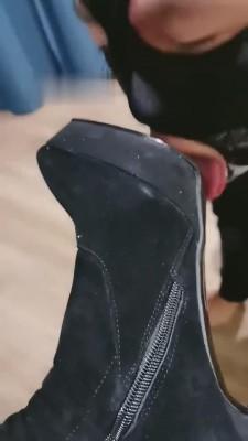 【情思女主】长靴踩踏-圣水-钻胯 bf6706