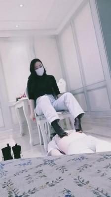 【一禾】御姐现实玩弄跪拜狗 bf6733