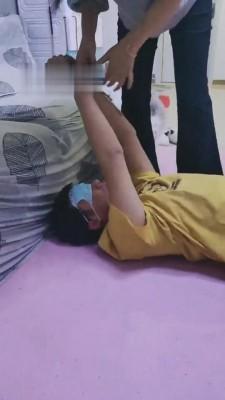 【雪儿】白袜重度深喉 bf6660