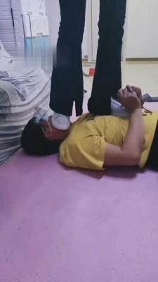 【雪儿】白袜重度深喉 bf6660