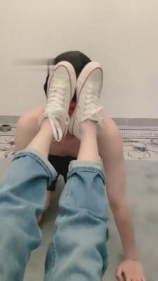 【希希子】恋足场-白袜脚深喉+裸足 bf6764